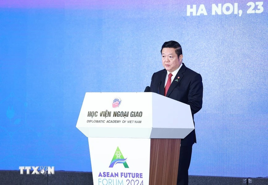 Tổng Thư ký ASEAN Kao Kim Hourn phát biểu tại Diễn đàn Tương lai ASEAN 2024. (Ảnh: Dương Giang/TTXVN) Tổng Thư ký ASEAN Kao Kim Hourn phát biểu tại Diễn đàn Tương lai ASEAN 2024. (Ảnh: Dương Giang/TTXVN)