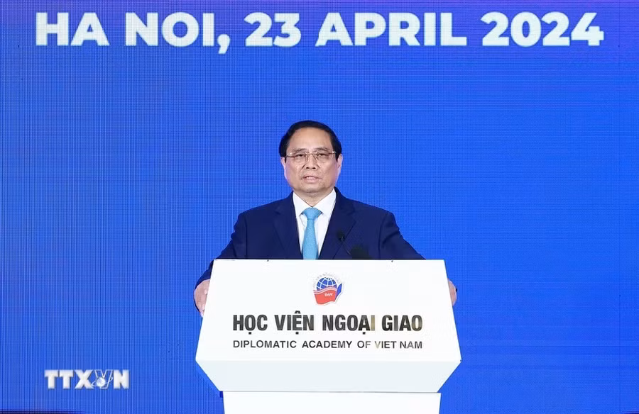 Thủ tướng Phạm Minh Chính phát biểu tại Diễn đàn Tương lai ASEAN 2024. Diễn đàn có chủ đề "Xây dựng Cộng đồng ASEAN phát triển nhanh, bền vững, lấy người dân làm trung tâm". (Ảnh: Dương Giang/TTXVN)