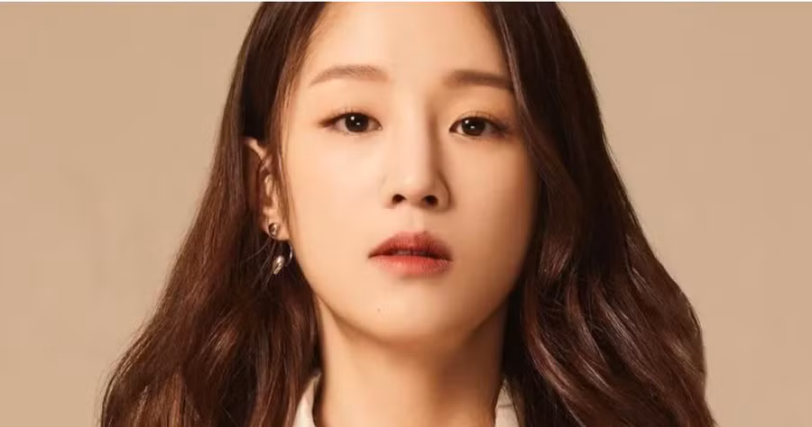 Nữ ca ca sĩ Park Bo Ram bất ngờ qua đời ở tuổi 30.