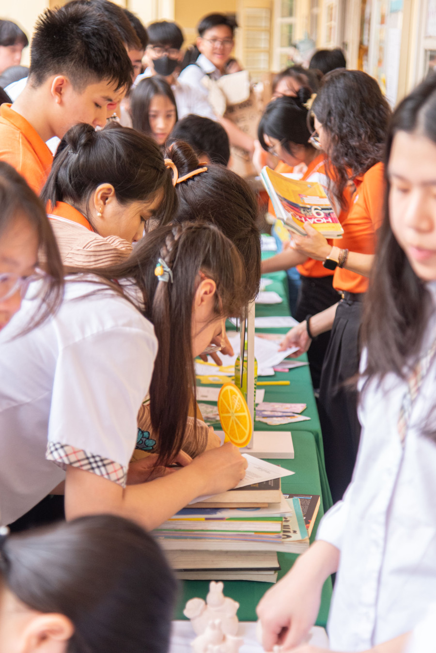 Ngày hội đọc sách với chủ đề “Tinh hoa nghệ thuật Việt”.