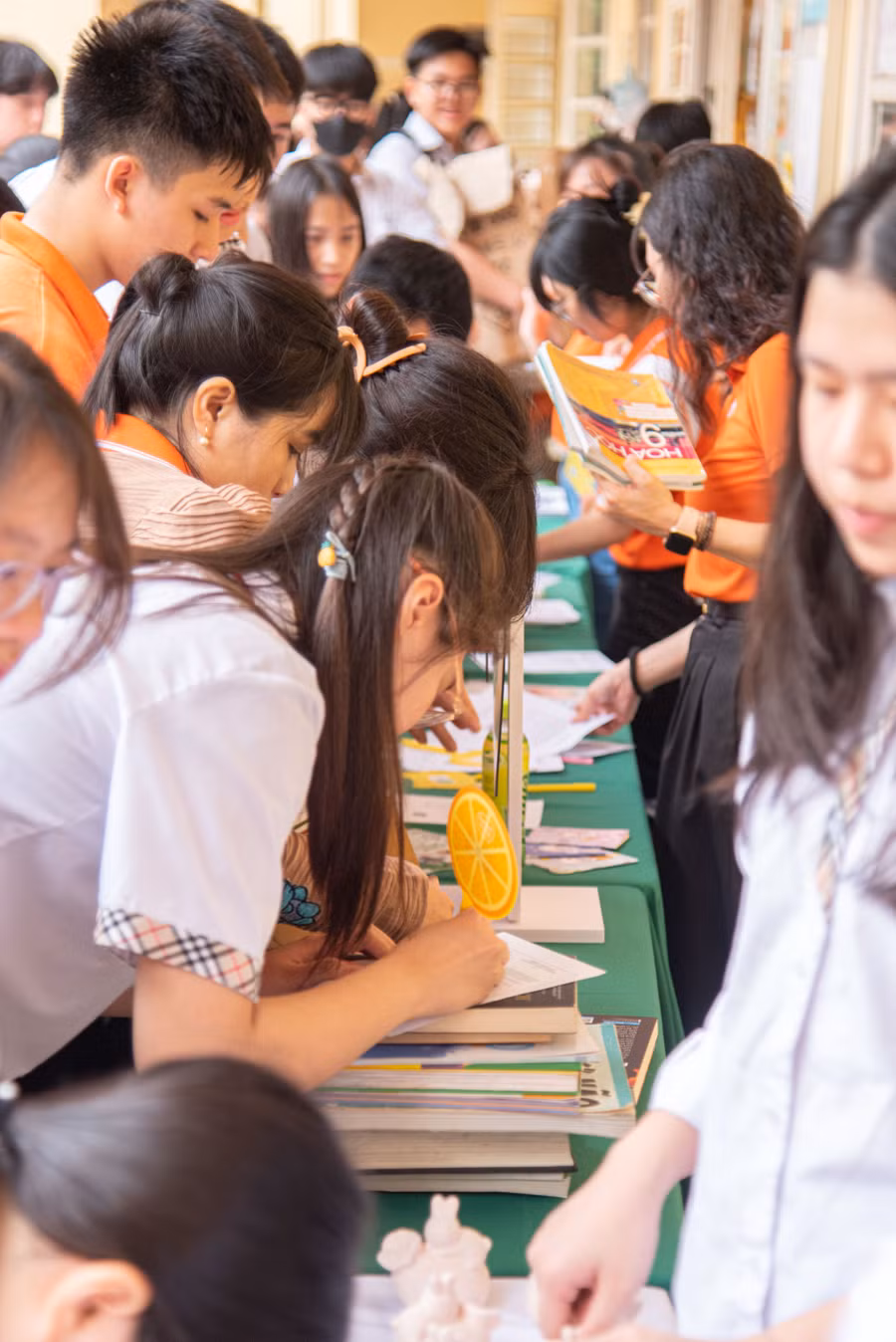 Ngày hội đọc sách với chủ đề “Tinh hoa nghệ thuật Việt”.