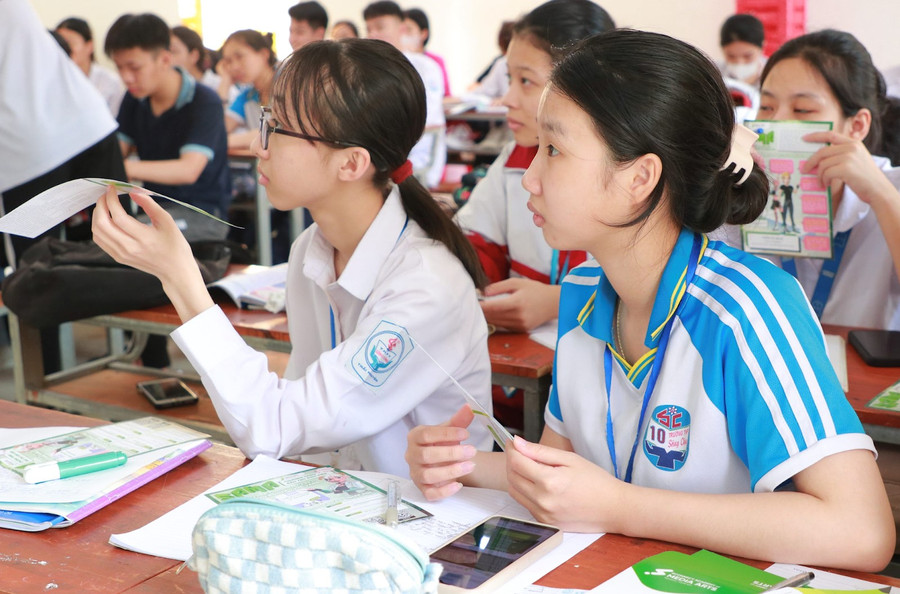 Học sinh THPT được tiếp cận sớm với những ngành học mới trong chuỗi SchoolTour của SAMA.