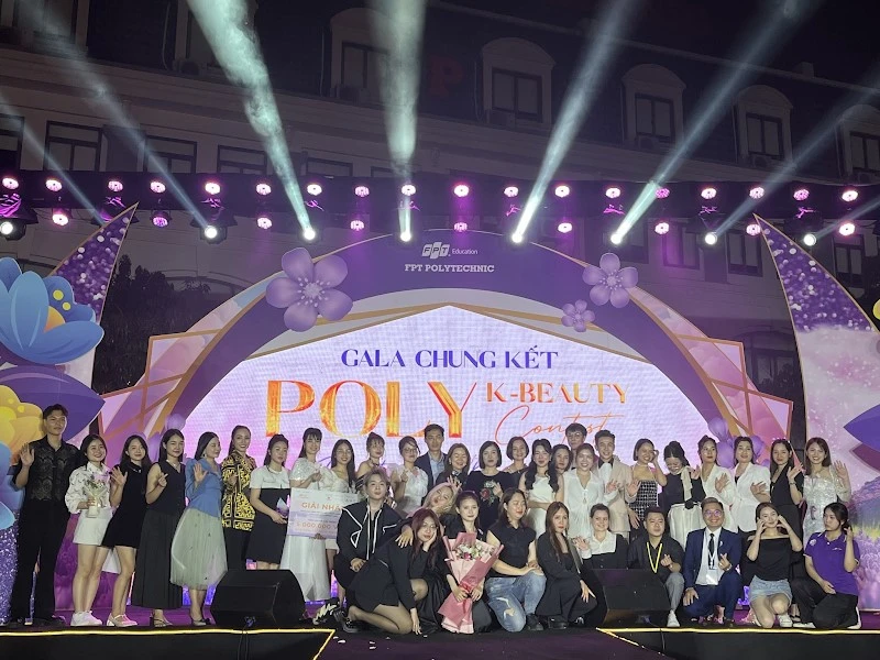 Đêm chung kết của cuộc thi làm đẹp “Poly K - Beauty Contest” diễn ra vào tối 12/4 (Ảnh: CLB Media Trường Cao đẳng FPT Polytechnic).