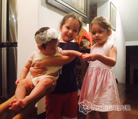 Co me la Diva, bo doanh nhan, cac con Hong Nhung duoc day nhu the nao? - Anh 26