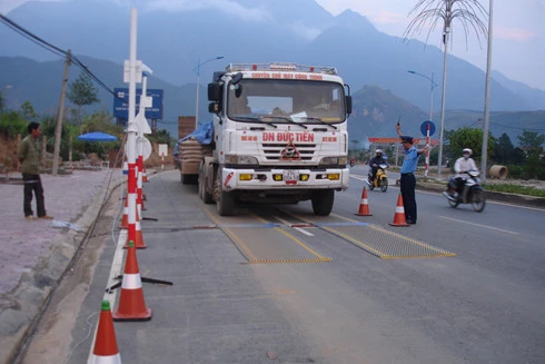 Tăng cường kiểm soát tải trọng phương tiện giao thông 