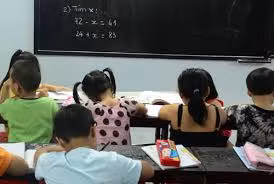 Phú Yên tạm dừng các hoạt động dạy thêm, học thêm