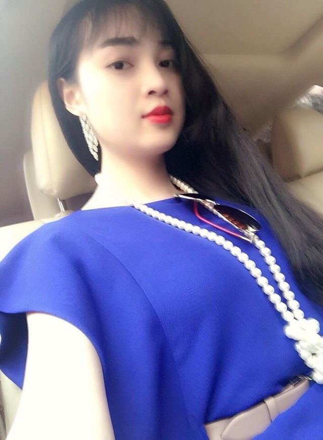 Vẻ đẹp của bà mẹ 2 con “xinh nhất dải ngân hà“ ảnh 5 Vẻ đẹp của bà mẹ 2 con “xinh nhất dải ngân hà“ ảnh 5