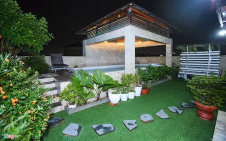 Nhin nhung hinh anh nay, khong ngo Dam Vinh Hung phai tra no hang ty cho me - Anh 2