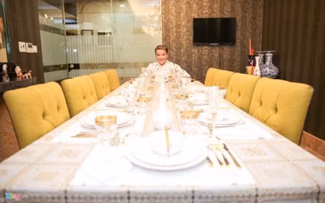 Nhin nhung hinh anh nay, khong ngo Dam Vinh Hung phai tra no hang ty cho me - Anh 5