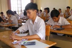 Nghiêm cấm trường trung học dạy thêm trong tháng 6, 7