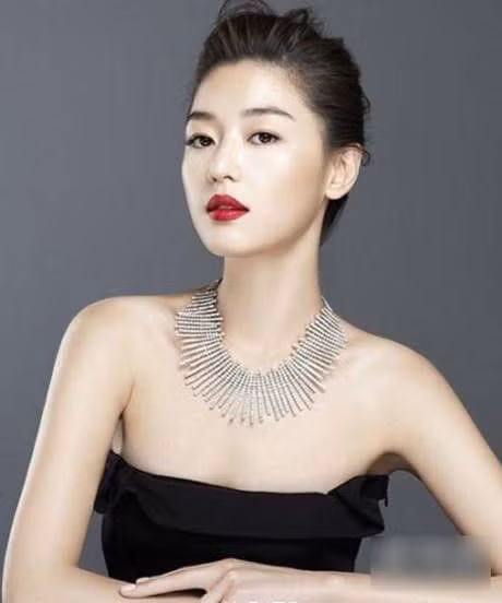 bestie 9-dac-diem-cho-thay-ban-co-quy-tuong-huong-giau-sang-may-man-tron-doi