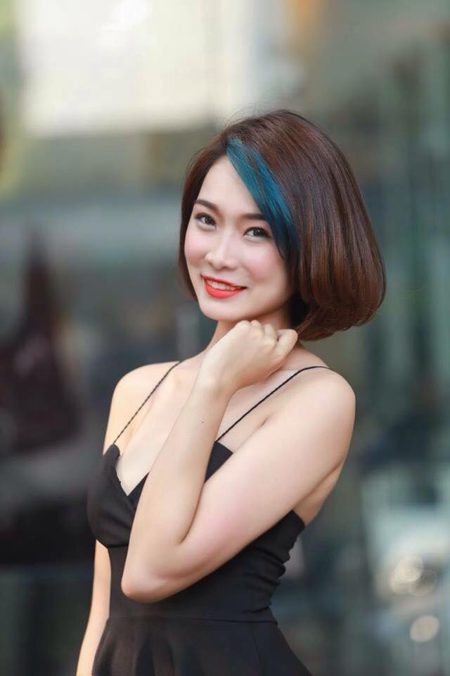 3 cô gái sở hữu đôi chân khiến dân mạng “hoang mang“ ảnh 3 3 cô gái sở hữu đôi chân khiến dân mạng “hoang mang“ ảnh 3