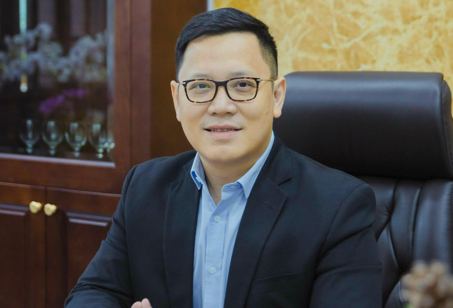 GS.TS Lê Anh Vinh. GS.TS Lê Anh Vinh.