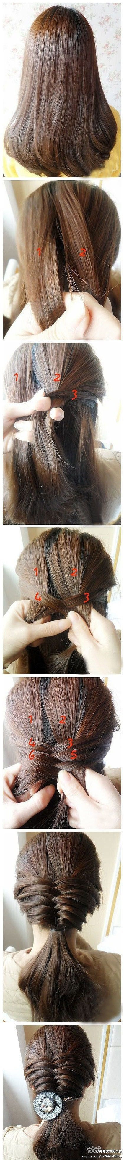 30 kieu toc tet cho quy co them nu tinh, thanh lich