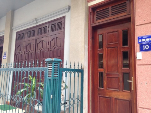 Tấm biển gia đình văn hóa và những câu chuyện dở khóc, dở cười - Ảnh 3