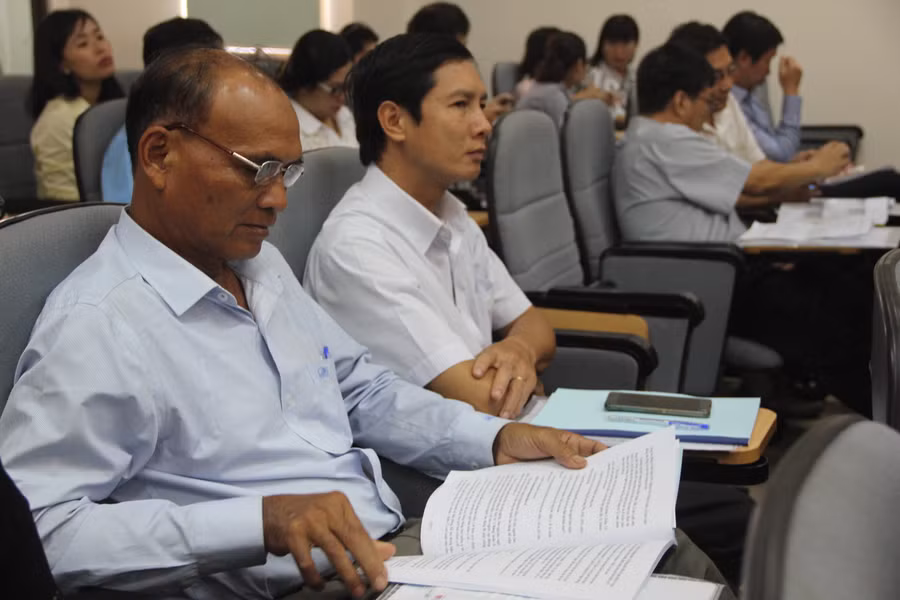 Đại biểu tham dự hội nghị