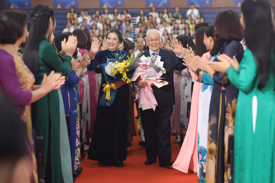 Đại tá, NGƯT Nguyễn Trọng Vĩnh. Ảnh: NVCC