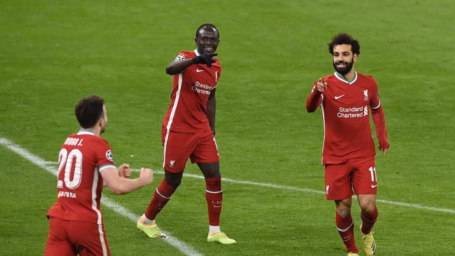 Bộ đôi Salah - Mane giúp Liverpool đánh bại RB Leipzig để đoạt vé vào tứ kết.