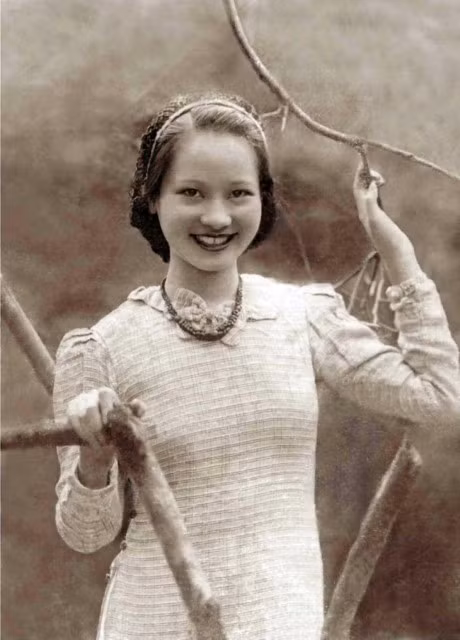 Ao dai Viet qua cac giai doan lich su - Anh 4