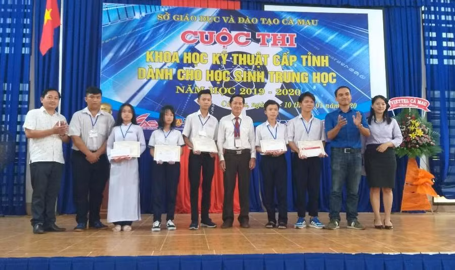 Cà Mau: Có 4 giải nhất tại Cuộc thi Khoa học kỹ thuật cấp tỉnh dành cho HS trung học
