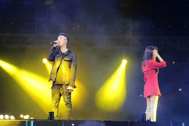 Cặp đôi Phương Ly - JustaTee đem đến “Mặt trời của em”, Người nào đó