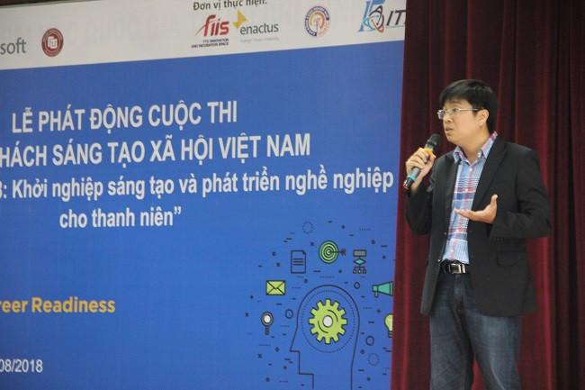 Đại diện của Microsolf Việt Nam chia sẻ tại buổi lễ