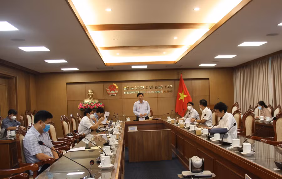 Hội thảo - tập huấn theo hình thức trực tuyến.