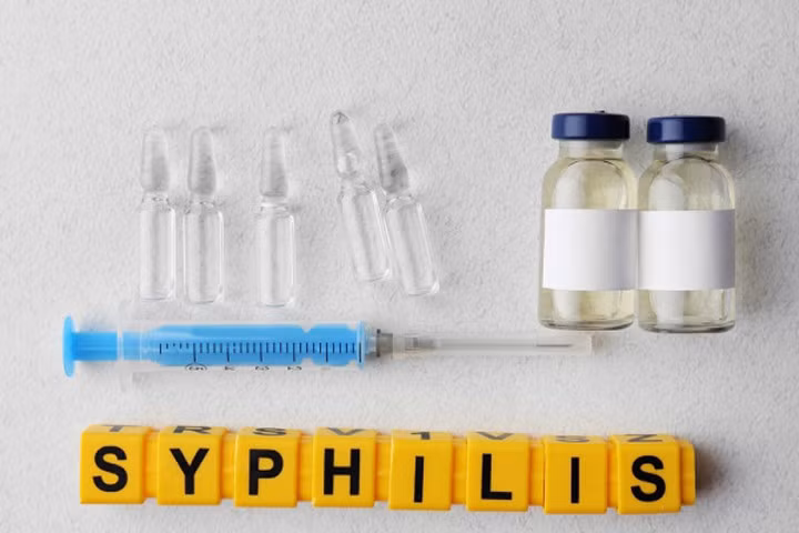 Triệu chứng thường gặp của bệnh giang mai