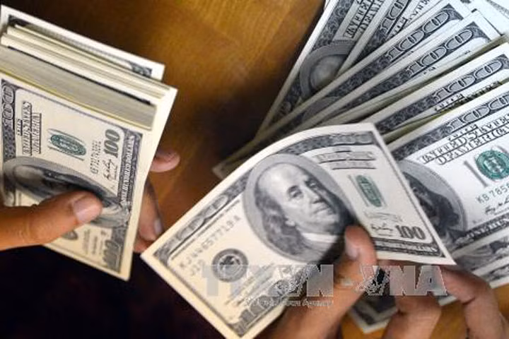 Chỉ số lạm phát của Mỹ lần đầu giảm trong 16 năm