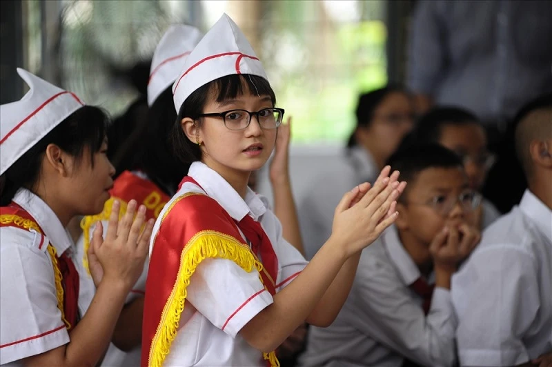 Theo chuyên gia, cần tạo ra kháng thể cho trẻ vượt qua các áp lực dẫn đến trầm cảm. Ảnh minh họa