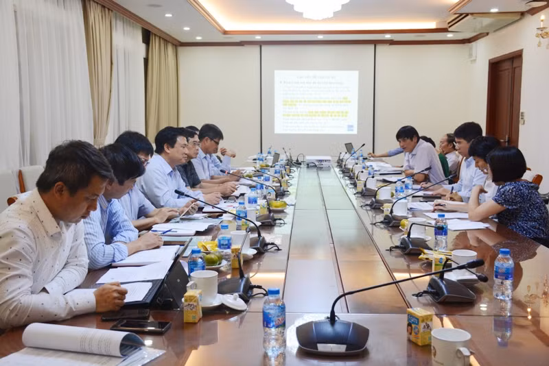 Thứ trưởng Nguyễn Hữu Độ làm việc với Ngân hàng Châu Á (ADB) về đợt đánh giá lần thứ 2 năm 2018 Chương trình Phát triển giáo dục trung học giai đoạn 2