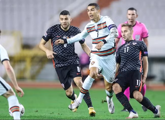 Ronaldo và các đồng đội Bồ Đào Nha chia tay Nations League với chiến thắng nhọc trước Croatia.