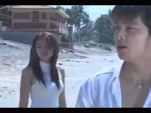 Thu Thủy song ca với Ưng Hoàng Phúc với tư cách ca sỹ độc lập khi mới về Wepro.