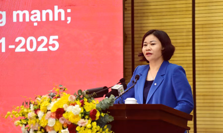 Phó Bí thư Thường trực Thành ủy Hà Nội Nguyễn Thị Tuyến quán triệt những nội dung quan trọng của Chương trình số 01-CTr/TU.