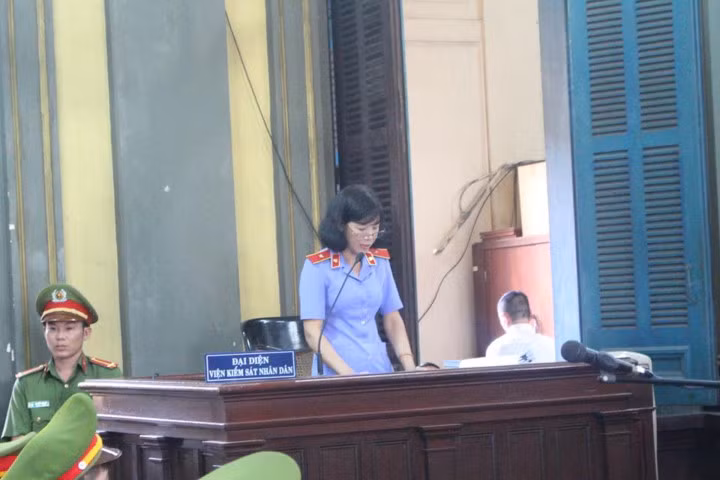 Thảm sát ở Bình Phước: Tòa phúc thẩm tuyên y án tử hình với Vũ Văn Tiến