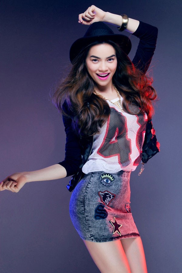 Hồ Ngọc Hà xuất hiện trong chương trình Bài hát yêu thích với tư cách ca sĩ khách mời. Hồ Ngọc Hà, Trọng Hiếu Idol lần đầu đứng chung sân khấu