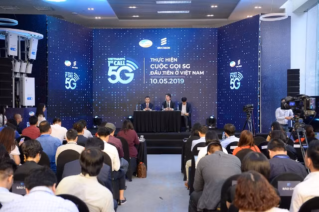 Sự kiện thực hiện cuộc gọi 5G đầu tiên ở Việt Nam