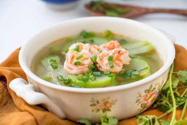 Mùa hè đến rồi, hãy ra chợ mua ngay một quả bầu về ăn vì những tác dụng thần kỳ này ảnh 3