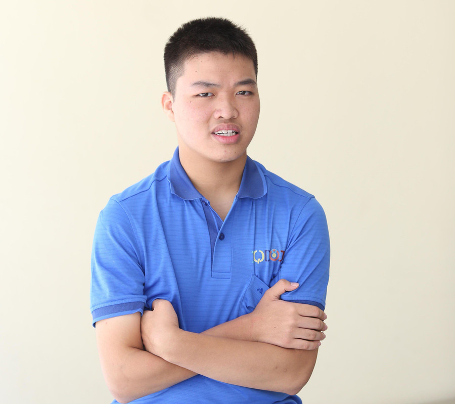 Nguyễn Đức Thuận – sinh viên Khoa Công nghệ thông tin, Trường Đại học Công nghệ, Đại học Quốc gia Hà Nội. Nguyễn Đức Thuận – sinh viên Khoa Công nghệ thông tin, Trường Đại học Công nghệ, Đại học Quốc gia Hà Nội.