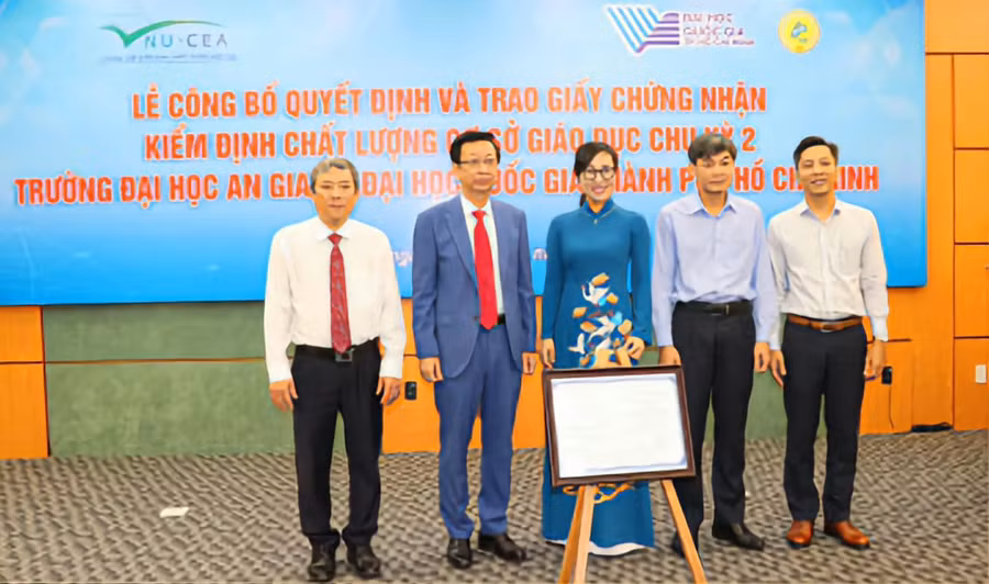 Trường ĐH An Giang đạt chuẩn chất lượng cơ sở giáo dục chu kỳ 2.