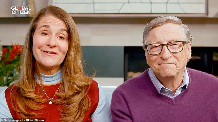 Vợ chồng Bill Gates thông báo ly hôn.