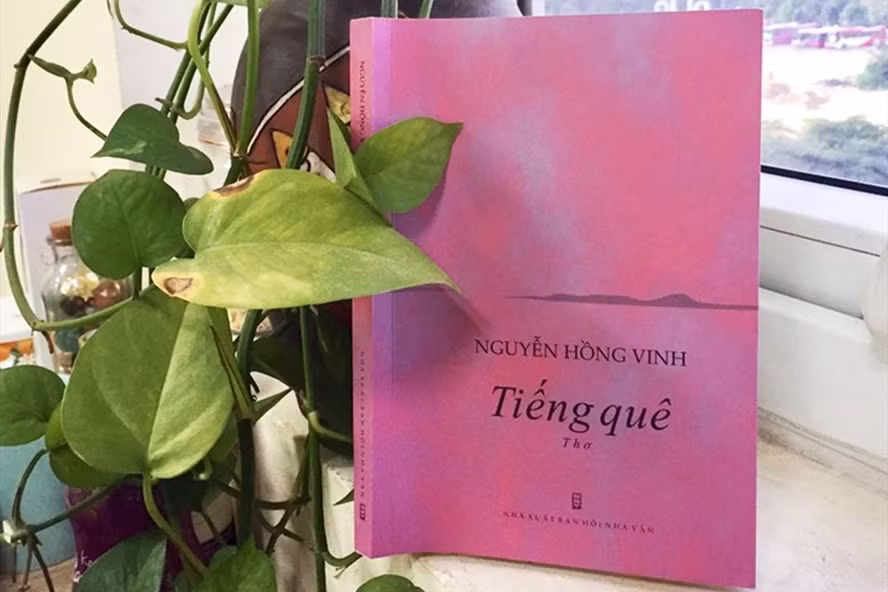 Tập thơ "Tiếng quê".