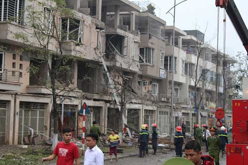 Xót xa hoàn cảnh hai mẹ con tử vong trong vụ nổ ở Văn Phú ảnh 2 xot xa hoan canh hai me con tu vong trong vu no o van phu - 2