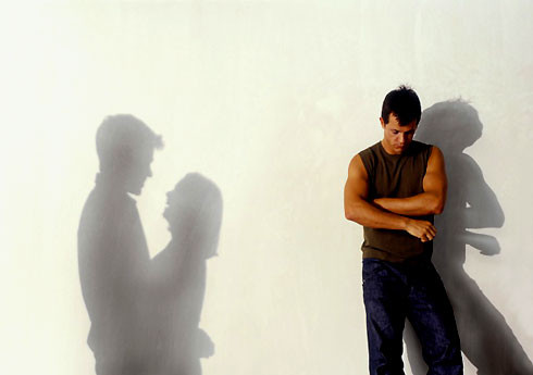 Không ly hôn vợ nhưng tôi chẳng thể quên người cũ