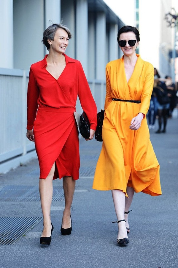 6 bí kíp mặc đồ giúp bạn trẻ hơn tuổi thật ảnh 1