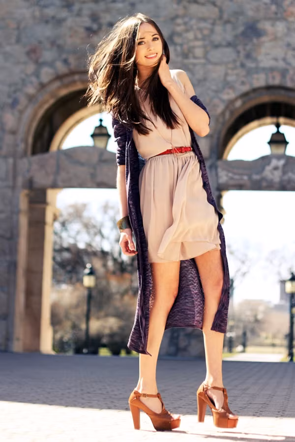 6 bí kíp mặc đồ giúp bạn trẻ hơn tuổi thật ảnh 18