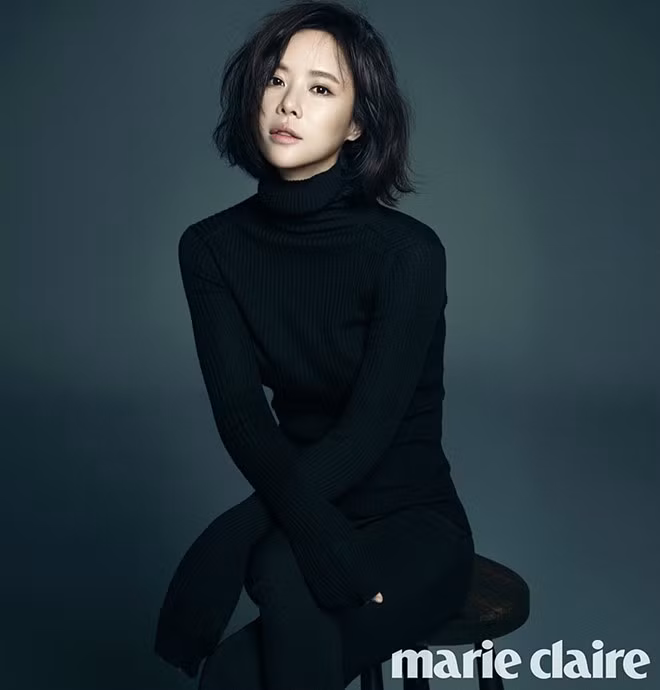 6. Hwang Jung Eum và Ayumi (Sugar) Trước khi nổi đình đám qua các bộ phim như Giant, Kill Me Heal Me, Hwang Jung Eum khởi nghiệp trong vai trò giọng ca chính của nhóm nhạc Sugar vào năm 2002. Năm 2004, cô tách nhóm để phát triển sự nghiệp riêng. 