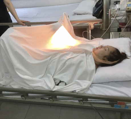 Phi Thanh Vân nằm viện 7 ngày vì bị hôn mê, đột quỵ - Ảnh 1 Phi Thanh Van nam vien 7 ngay vi bi hon me, dot quy - Anh 1