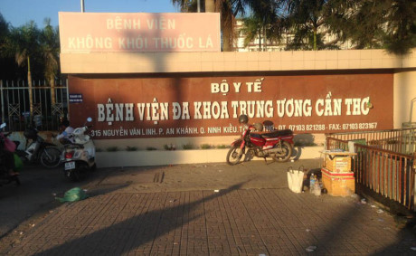 Diễn biến mới vụ nhân viên y tế tự cắt chân giấu vào tủ - Ảnh 1 Dien bien moi vu nhan vien y te tu cat chan giau vao tu - Anh 1