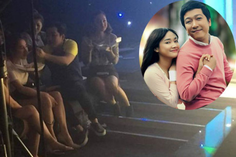 Ai cũng phải nhìn vì Nhã Phương, Trường Giang quá bạo nơi đông người - Ảnh 15 Ai cung phai nhin vi Nha Phuong, Truong Giang qua bao noi dong nguoi - Anh 15
